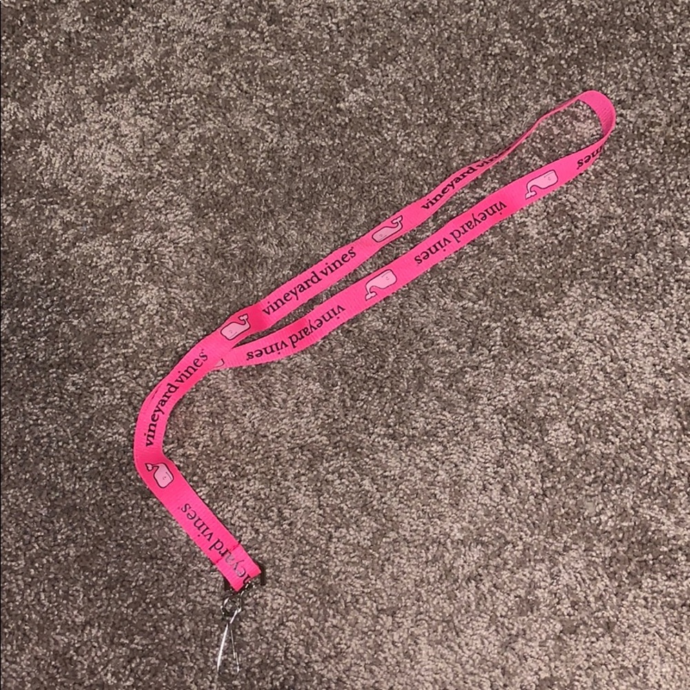 vineyard vines lanyard